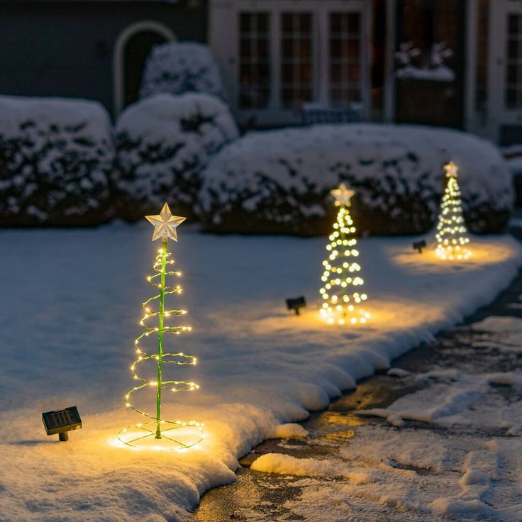 Christmas Lights Colorful 2023: 16 Creative Ideas To Illuminate Your ...