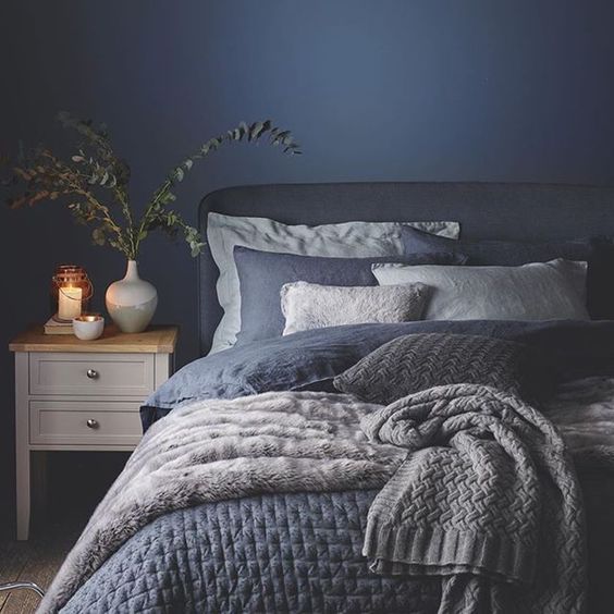 33 Epic Navy Blue Bedroom Design Ideas To Inspire You   Homesthetics Inspiring Ideas For Your Home 