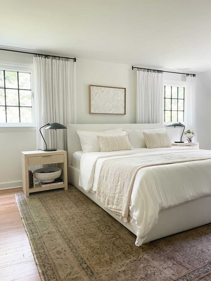 How To Warm Up A White Bedroom 