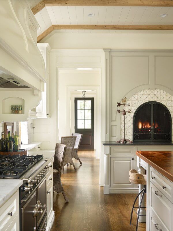 Thoughtful Design Yields An AMAZING Southern Kitchen 