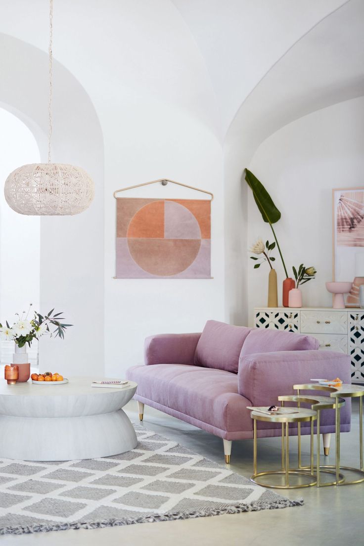 We Need To Talk About Lilac As A 2018 Home Decor Trend 