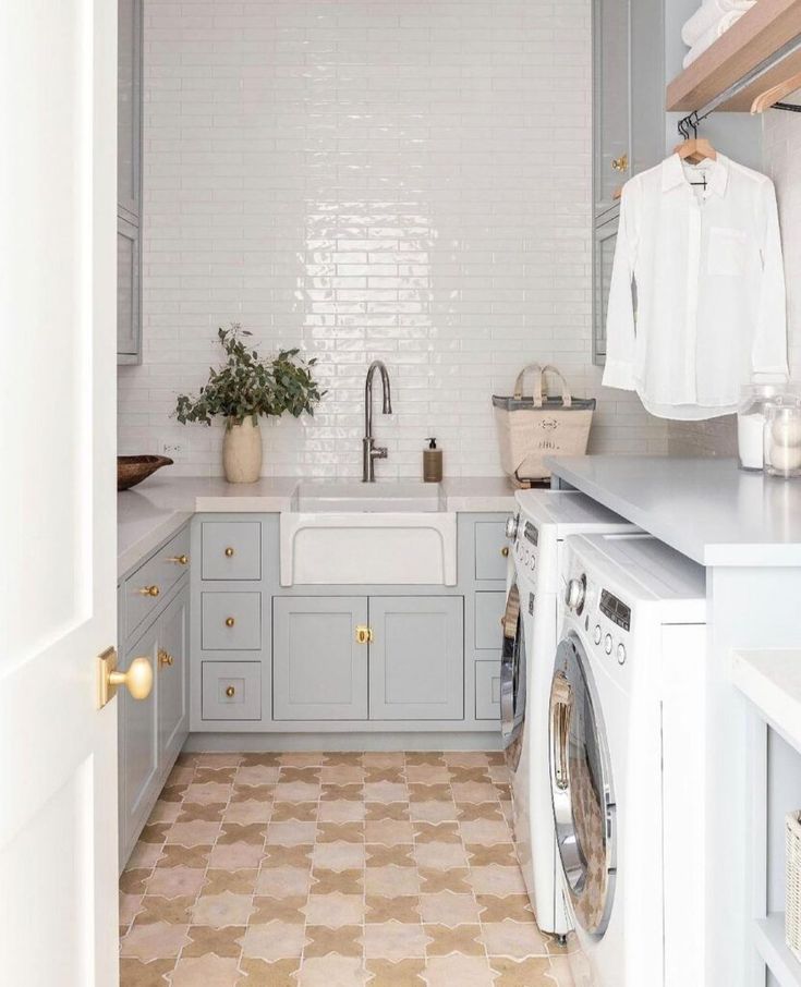 2024 Laundry Room Designs With Sinks: Modern To Farmhouse