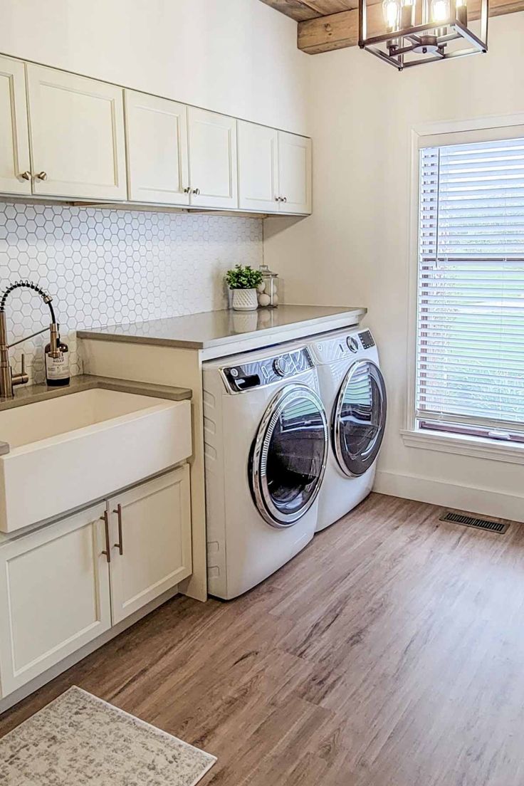 2024 Top Loader Laundry Room Designs: Stylish & Functional Ideas For ...